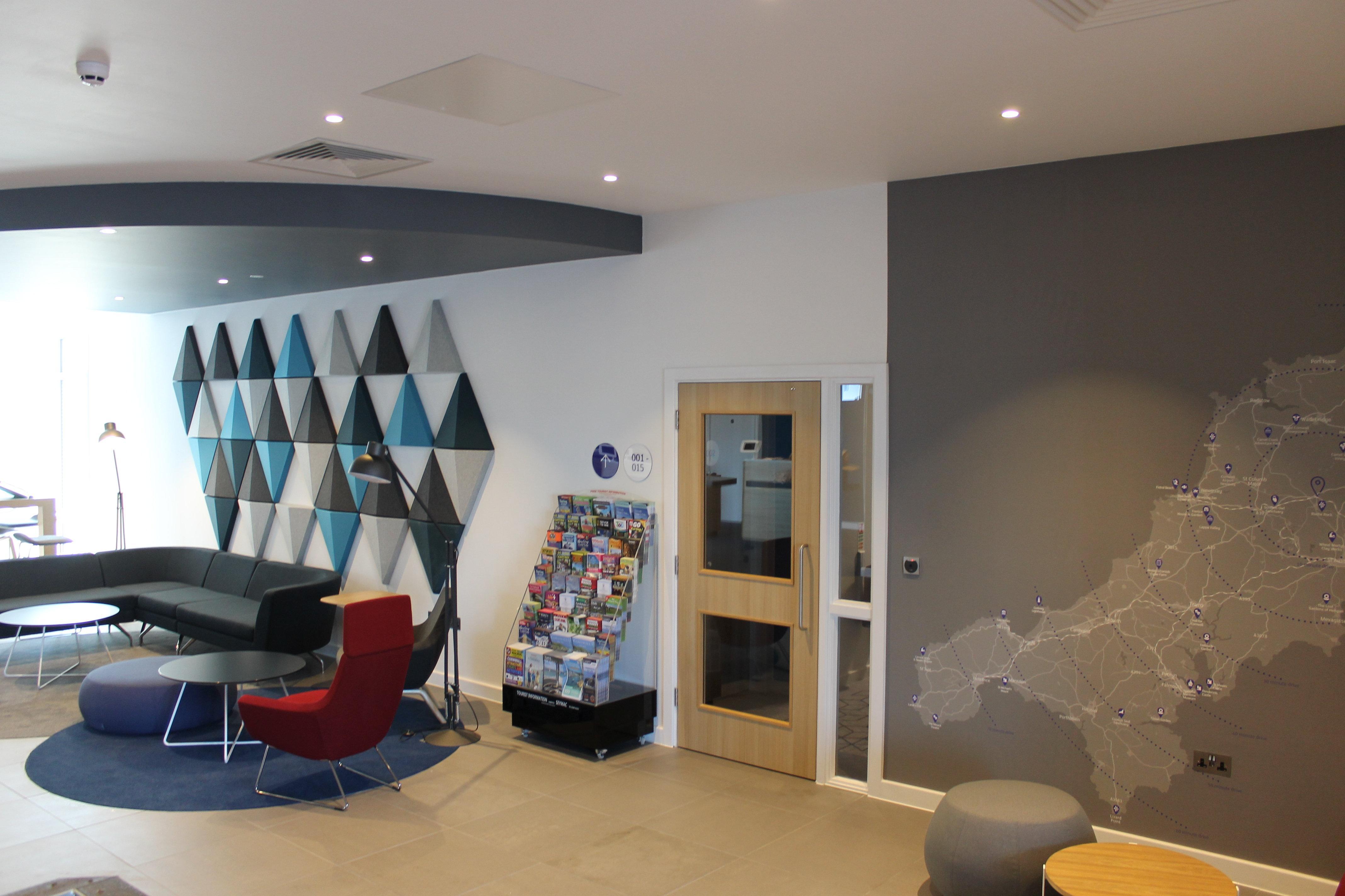 Express - - Victoria Junction By Ihg Hotel 3*